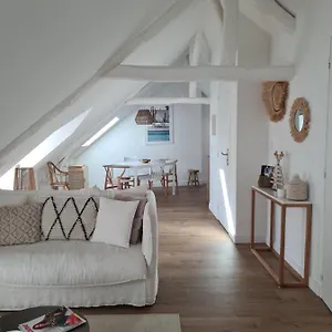 Santorin, Lumineux Au Coeur De Apartment