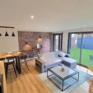 Atypique Coeur De Avec Jardin Villa