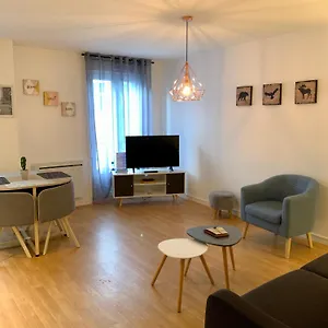 Le Au Duc Apartment